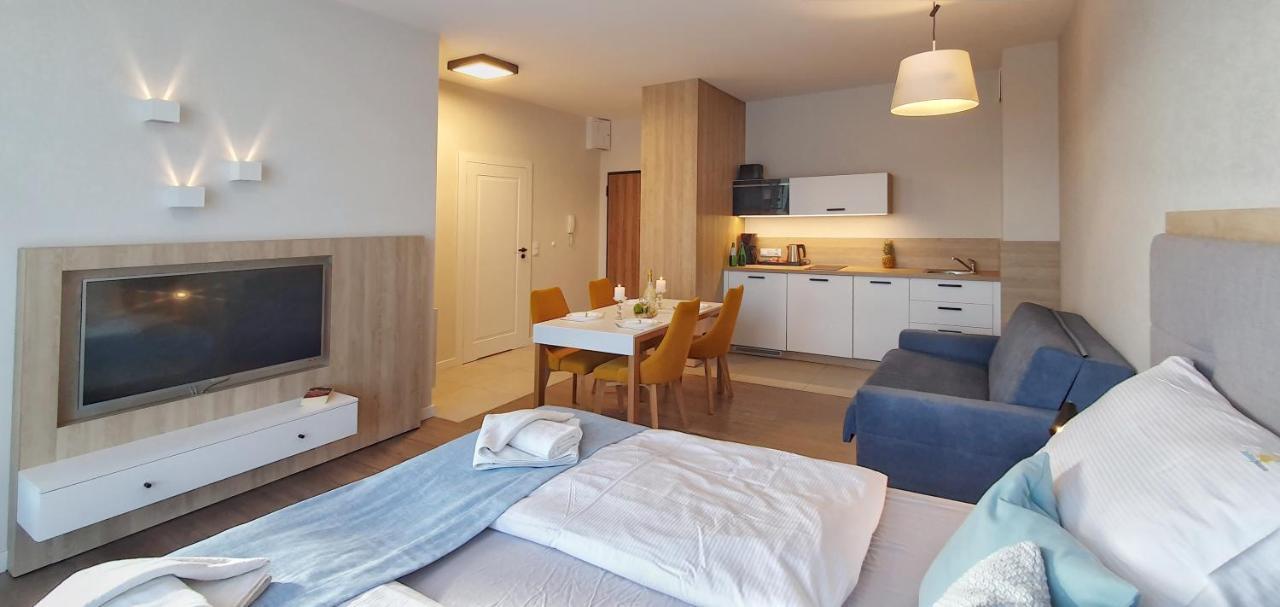 Holiday Home Bel Mare 407B Z Balkonem ミエンジズドロイェ エクステリア 写真